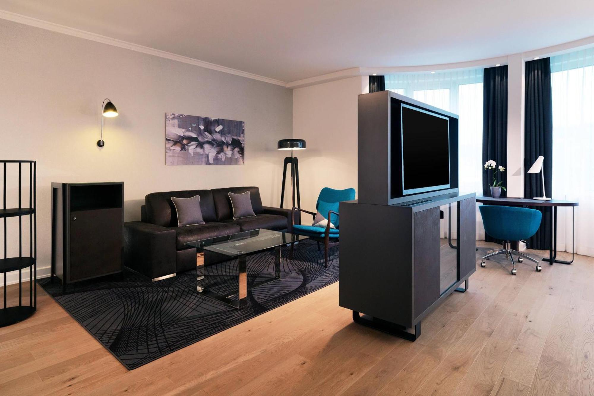 Junior Suite 1 Bedroom Junior Suite